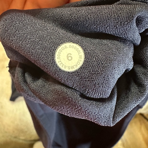 Lululemon Groove Super-High-Rise Flared Pant Nulu™
True Navy - Picture 9 of 10